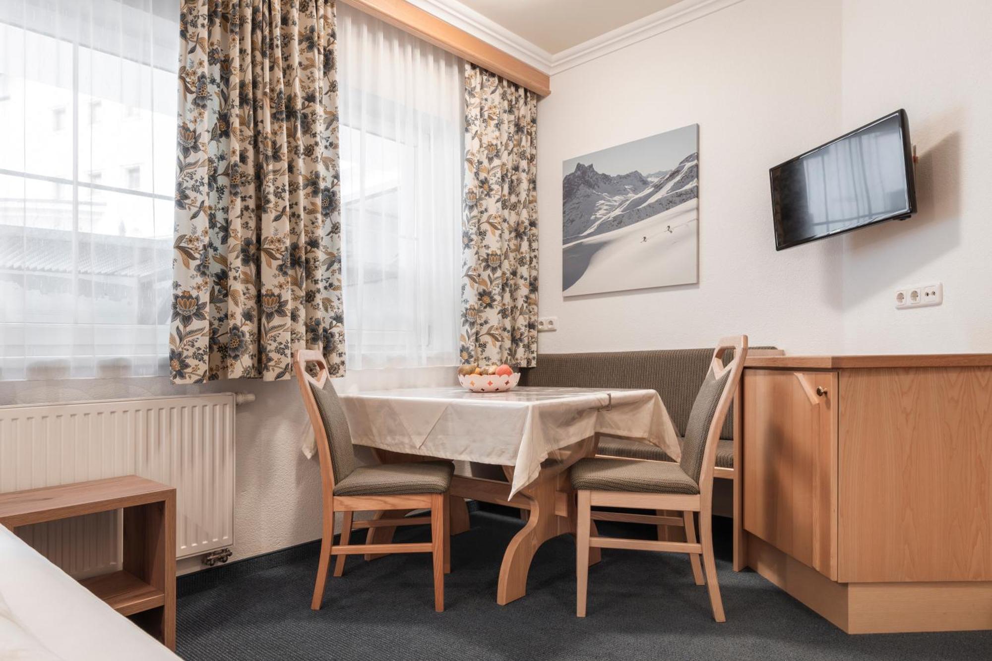 Schmid Rooms & Apartments Ischgl Zewnętrze zdjęcie